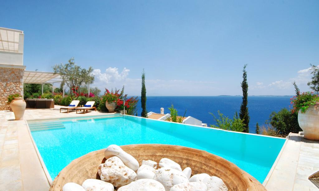 בארבאטי Corfu Luxury Villas מראה חיצוני תמונה